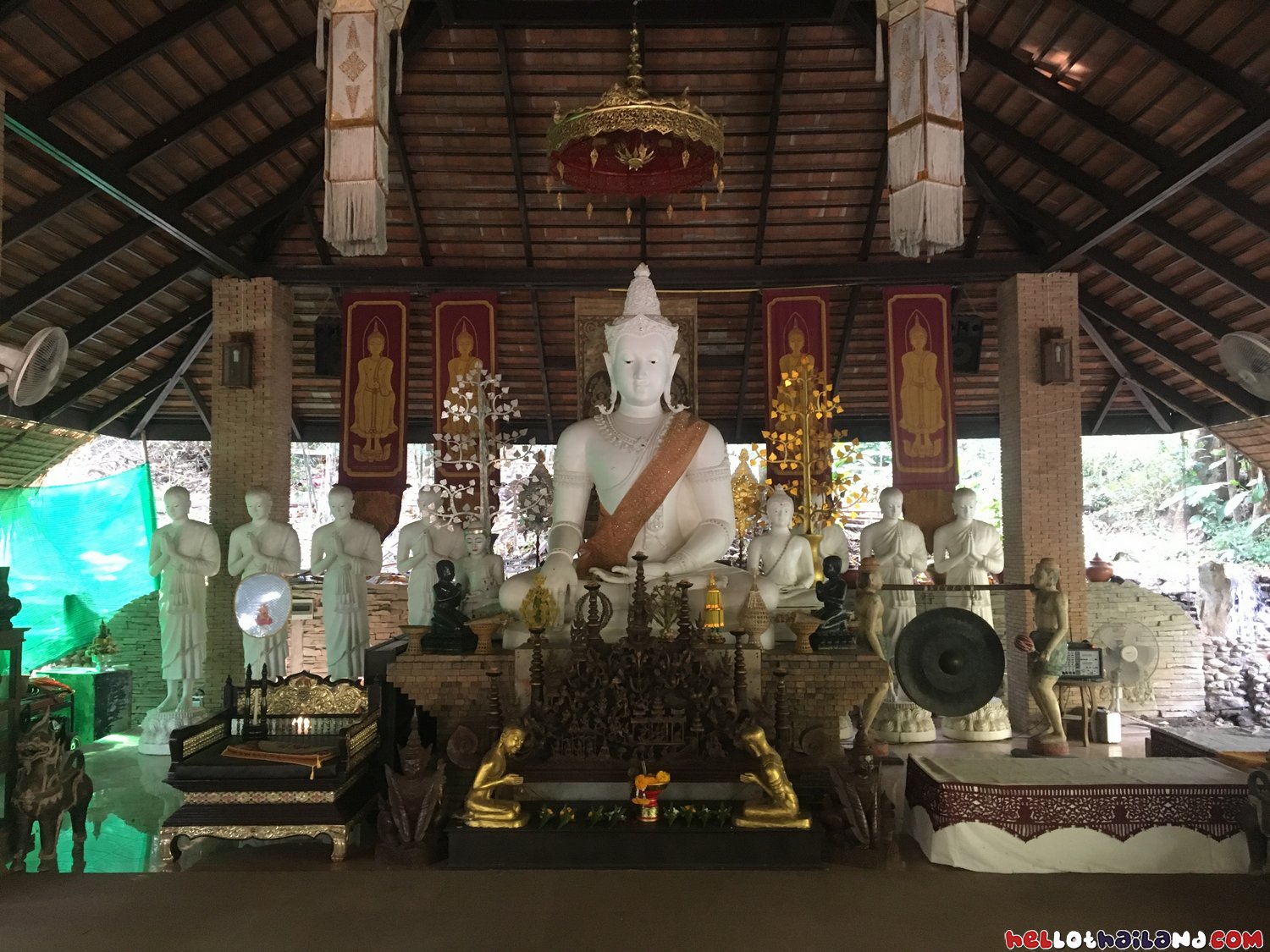 Incredible Budhha Statues